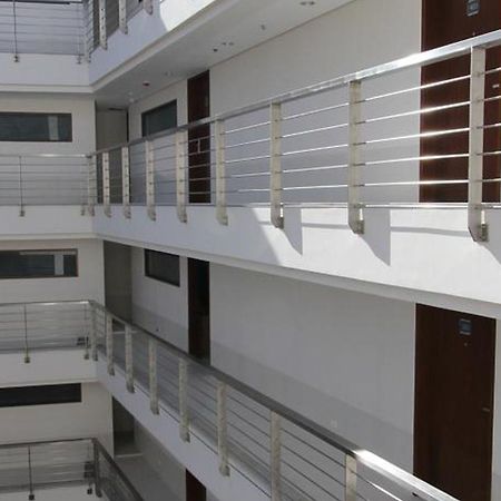 Crown Regency Courtyard Resort Balabag  Экстерьер фото